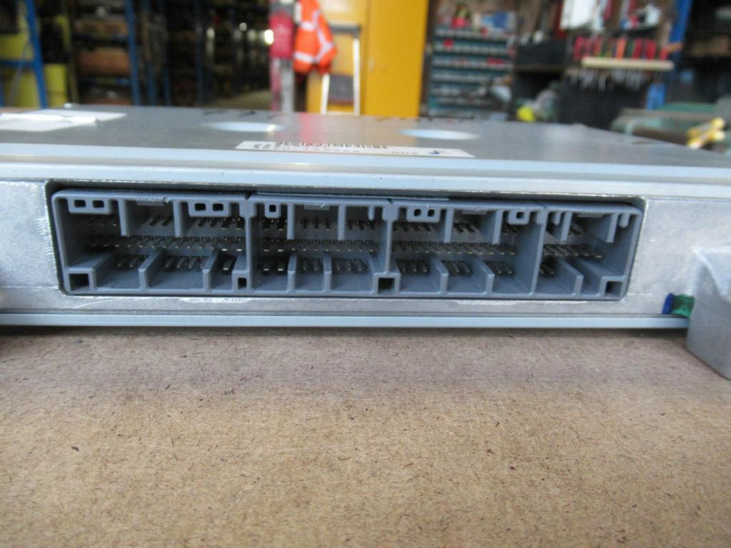 Hitachi ZX130W - - ECU עבור מכונת בנייה: תמונה 3 Hitachi ZX130W - - ECU עבור מכונת בנייה: תמונה 3