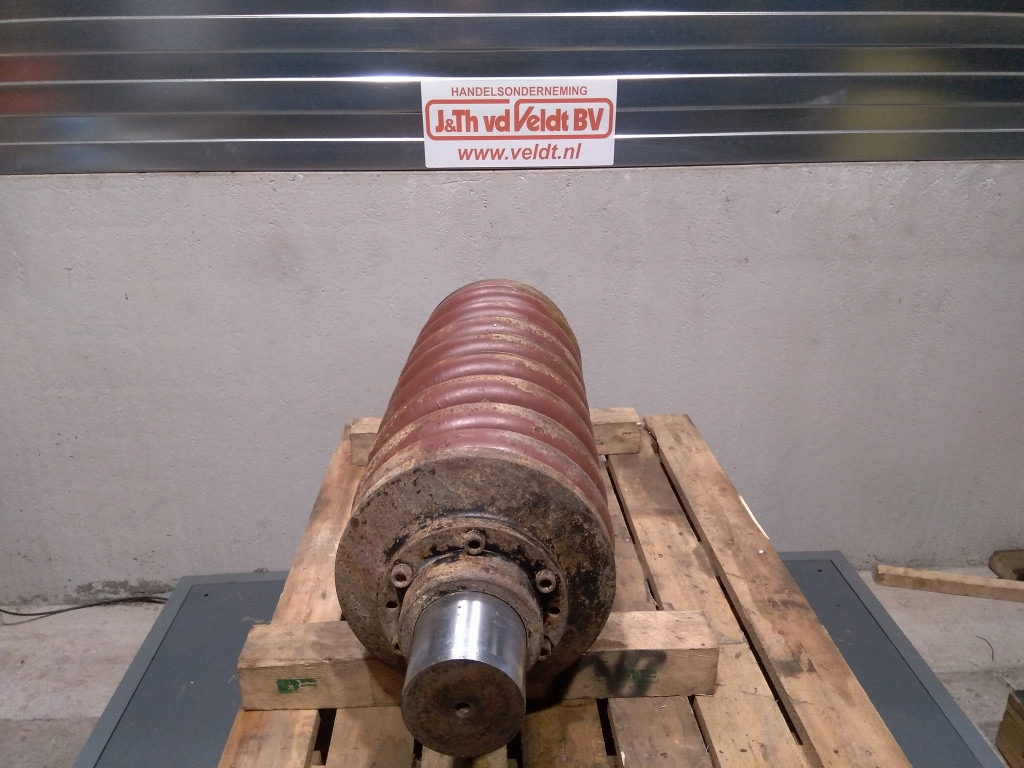 Hitachi ZX670LCR-5B - 9244516 - רצועה עבור מכונת בנייה: תמונה 2 Hitachi ZX670LCR-5B - 9244516 - רצועה עבור מכונת בנייה: תמונה 2