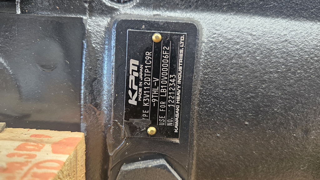 Kobelco LB10V00006F2R - משאבה הידרולית עבור מכונת בנייה: תמונה 2 Kobelco LB10V00006F2R - משאבה הידרולית עבור מכונת בנייה: תמונה 2