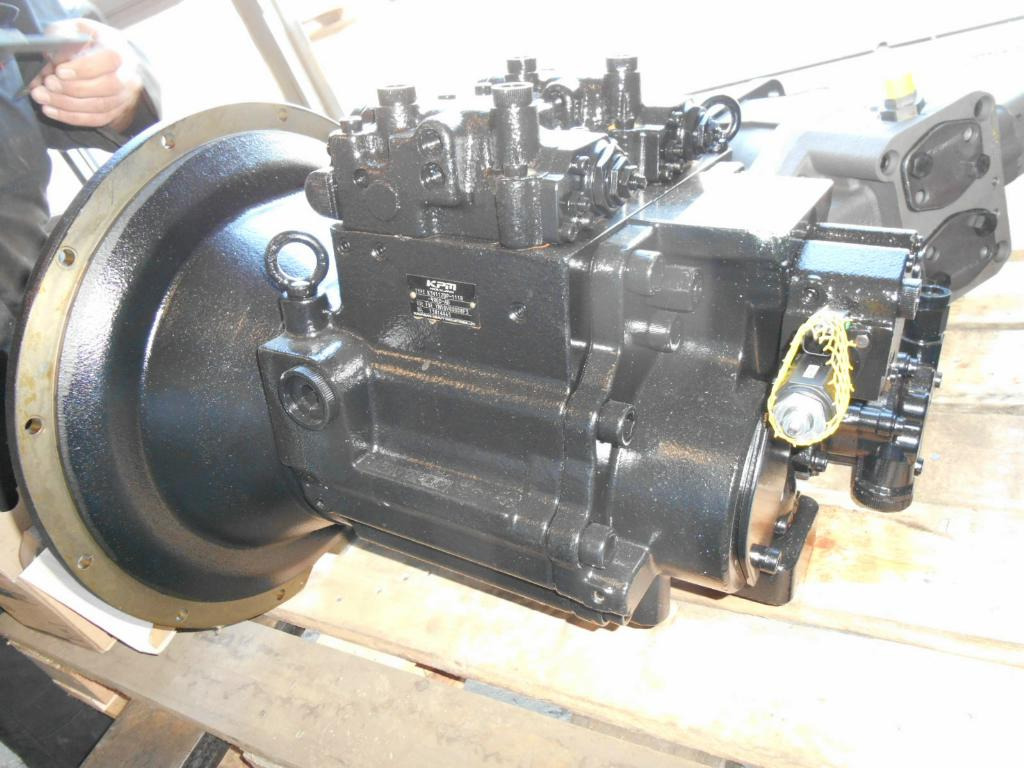 Kobelco YN10V00008F3 - YN10V00011F1 - משאבה הידרולית עבור מכונת בנייה: תמונה 2 Kobelco YN10V00008F3 - YN10V00011F1 - משאבה הידרולית עבור מכונת בנייה: תמונה 2