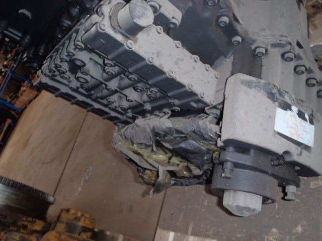 New Holland 1495433 - 4570445 - תיבת הילוכים עבור מכונת בנייה: תמונה 5 New Holland 1495433 - 4570445 - תיבת הילוכים עבור מכונת בנייה: תמונה 5