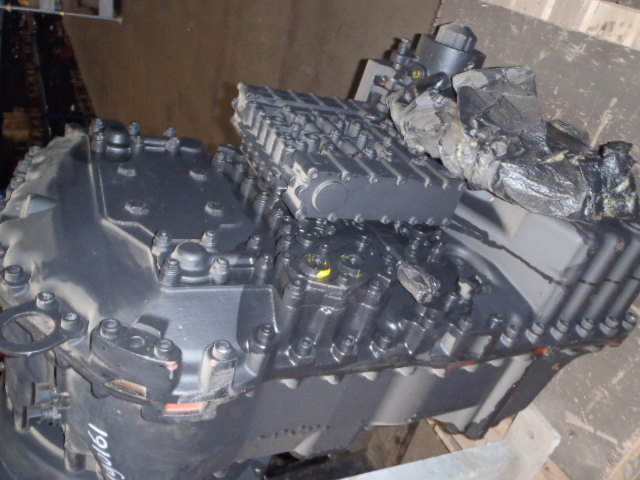 New Holland 1495433 - 4656054027 - תיבת הילוכים עבור מכונת בנייה: תמונה 2 New Holland 1495433 - 4656054027 - תיבת הילוכים עבור מכונת בנייה: תמונה 2