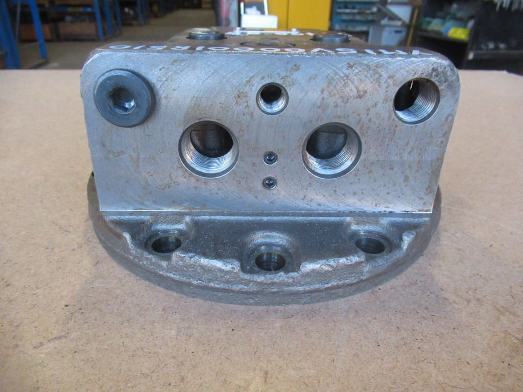 New Holland Kobelco YM15V00001R510 - - מנוע הידרולי עבור מכונת בנייה: תמונה 3 New Holland Kobelco YM15V00001R510 - - מנוע הידרולי עבור מכונת בנייה: תמונה 3