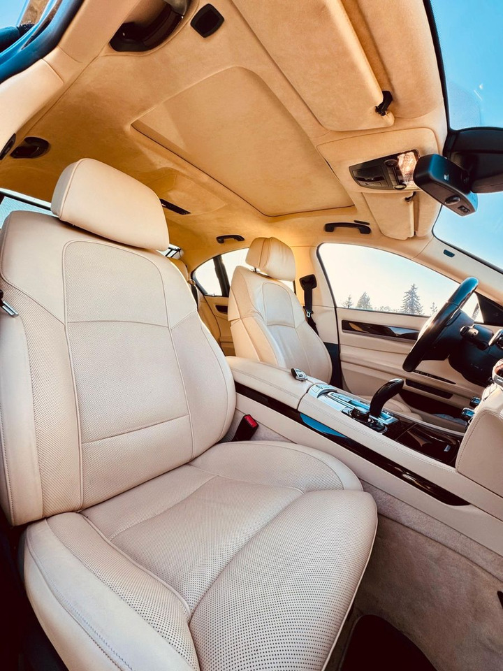 BMW 740d xDrive 4x4 Long - סדאן: תמונה 5 BMW 740d xDrive 4x4 Long - סדאן: תמונה 5