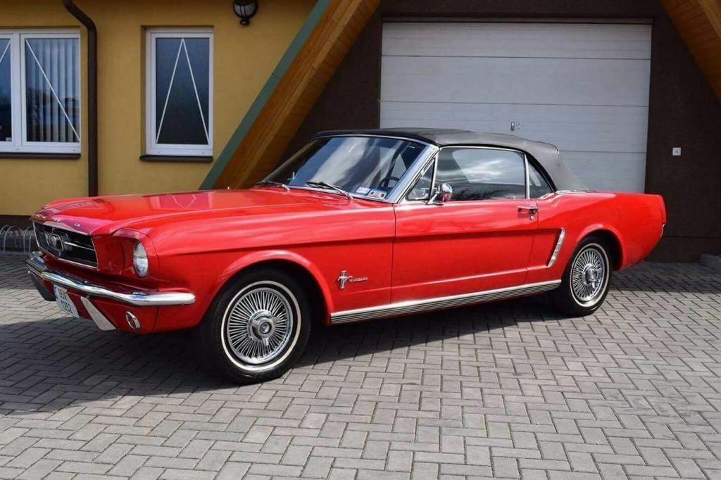 Ford Mustang Cabriolet - מכונית: תמונה 2 Ford Mustang Cabriolet - מכונית: תמונה 2