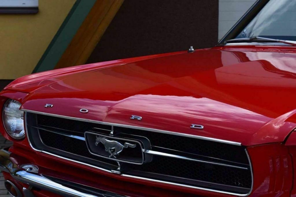 Ford Mustang Cabriolet - מכונית: תמונה 1 Ford Mustang Cabriolet - מכונית: תמונה 1
