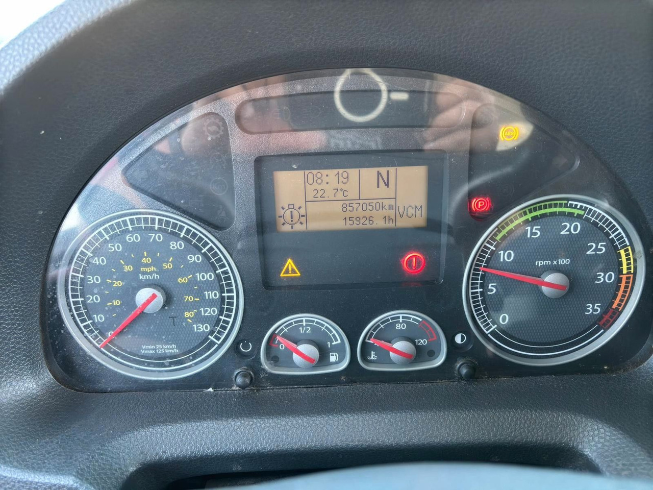 Iveco EuroCargo 75E16 - כלי רכב מסחרי עם וילונות צד: תמונה 5 Iveco EuroCargo 75E16 - כלי רכב מסחרי עם וילונות צד: תמונה 5