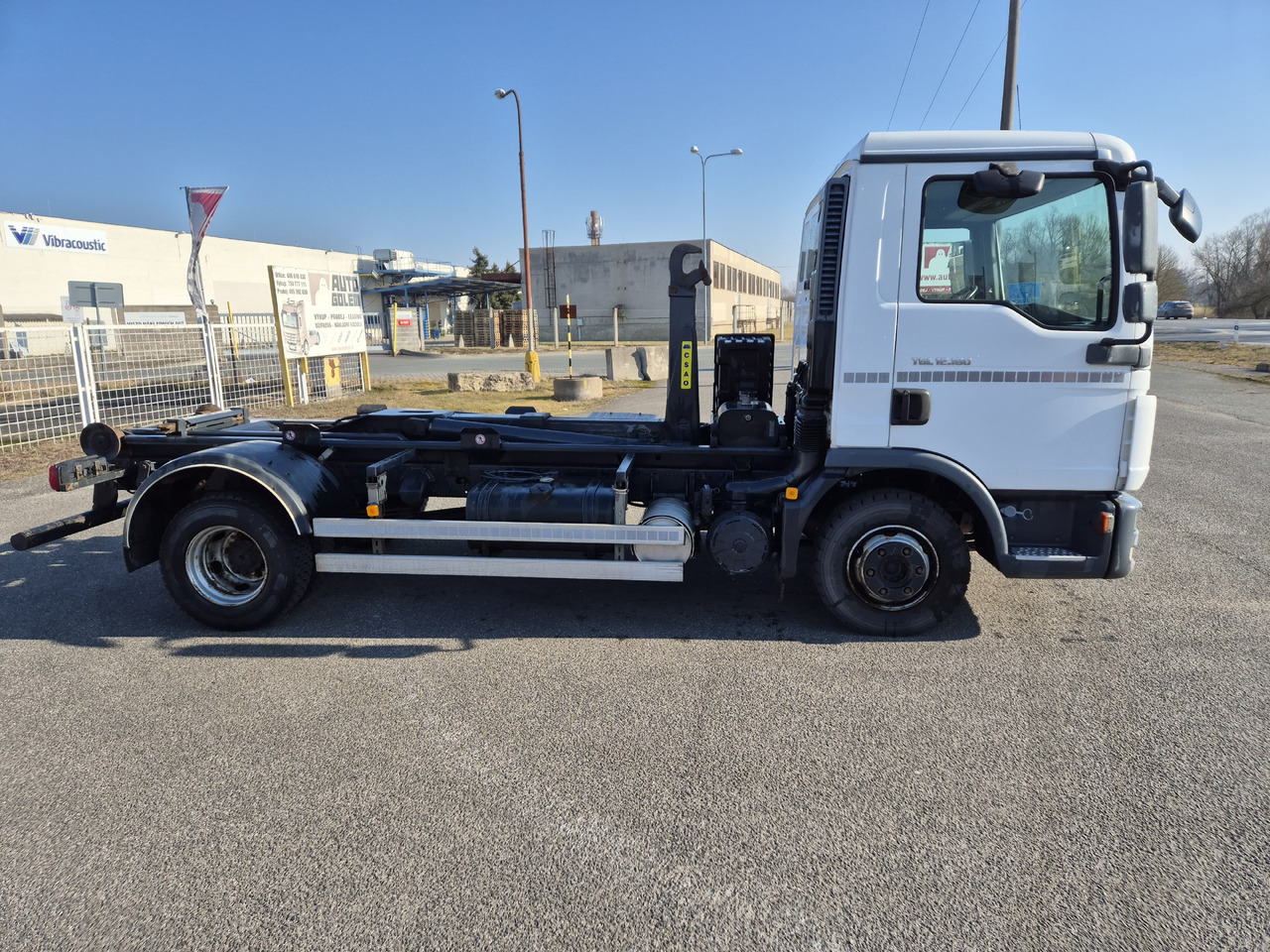 MAN TGL 12.180 - משאית הרמת וו: תמונה 3 MAN TGL 12.180 - משאית הרמת וו: תמונה 3