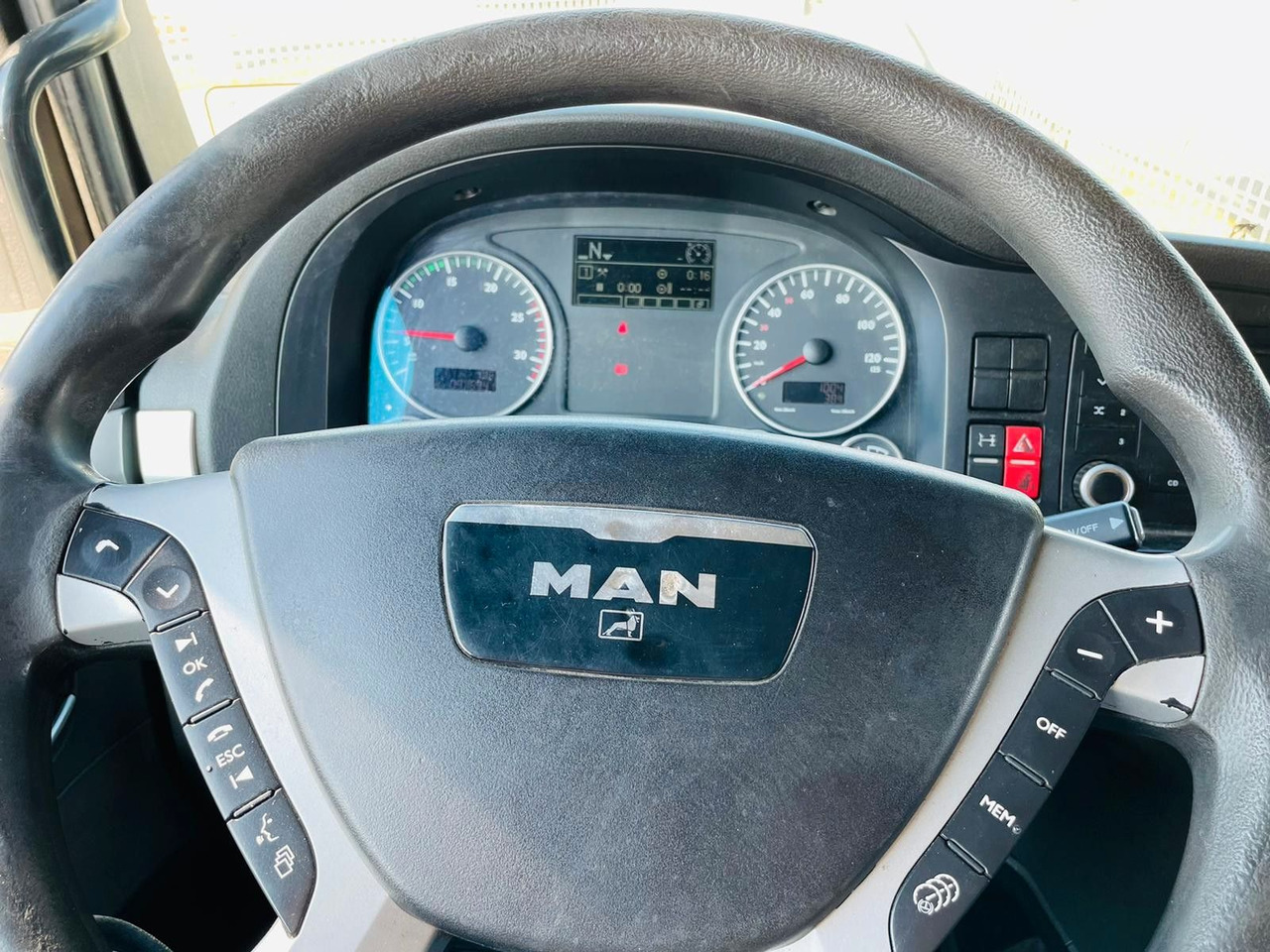 יחידת טרקטור MAN TGX 18.440: תמונה 9