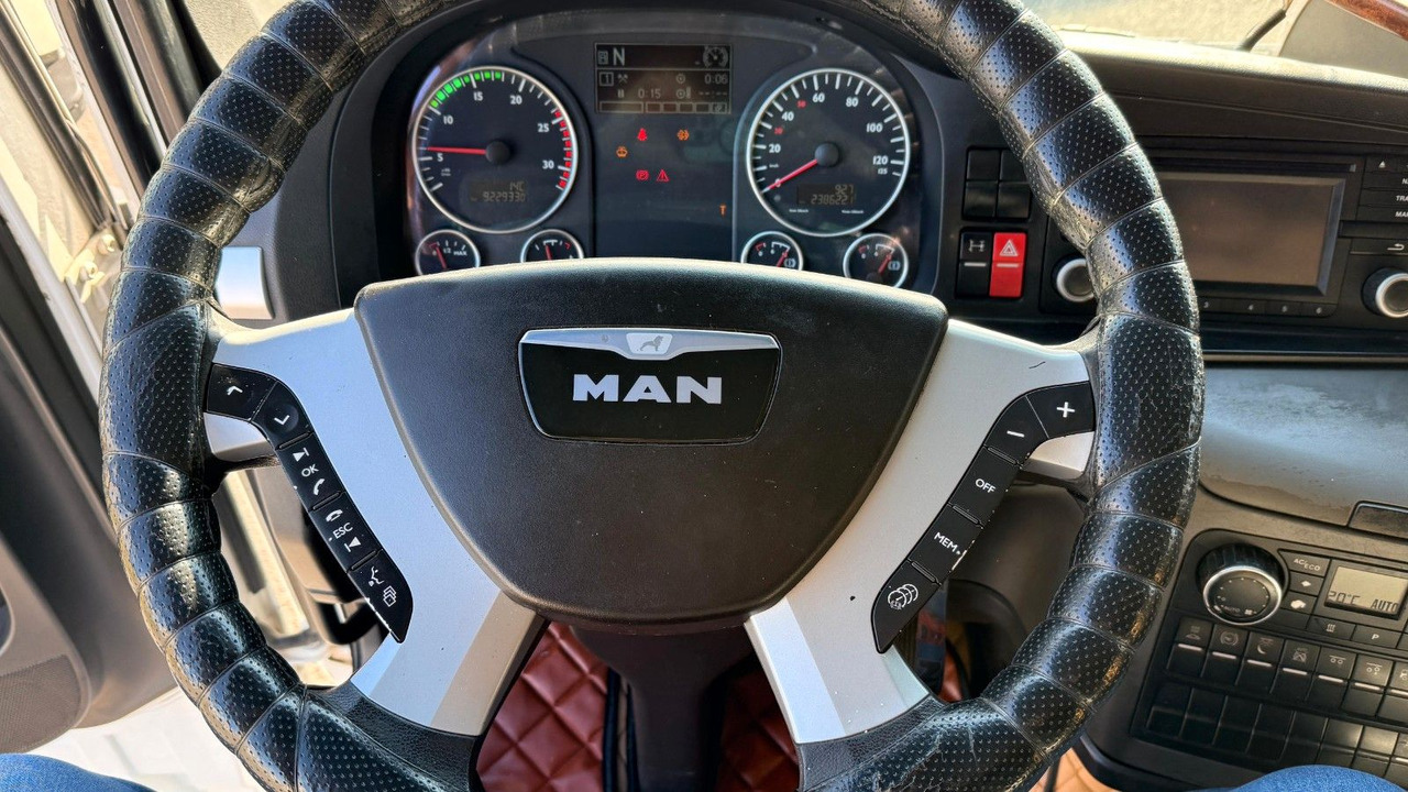 MAN TGX 24.480 - משאית וילונות צד: תמונה 5 MAN TGX 24.480 - משאית וילונות צד: תמונה 5