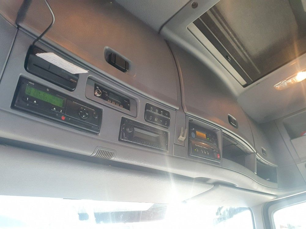 Mercedes-Benz Actros 1844 - יחידת טרקטור: תמונה 4 Mercedes-Benz Actros 1844 - יחידת טרקטור: תמונה 4