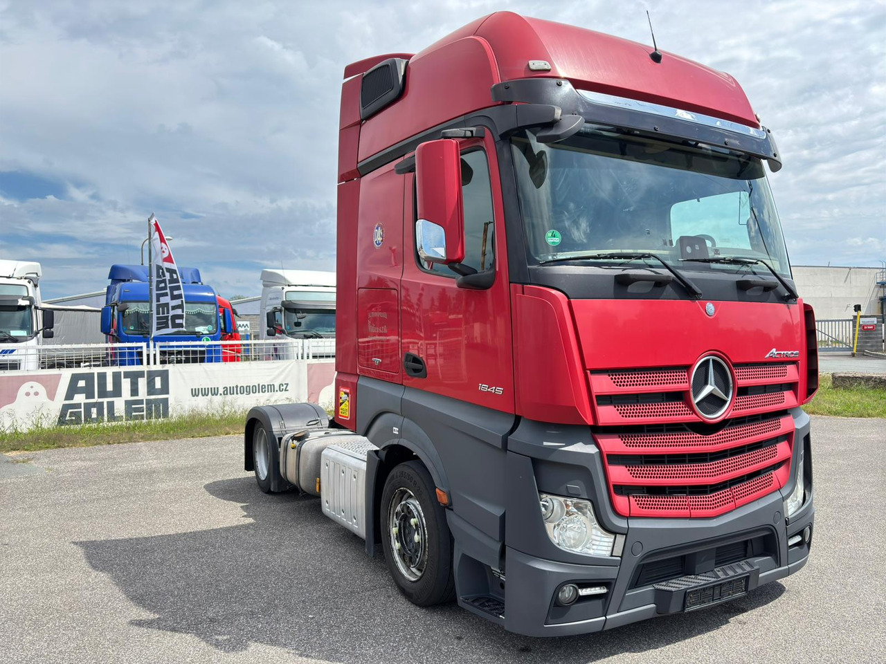 Mercedes-Benz Actros 1845 - יחידת טרקטור: תמונה 2 Mercedes-Benz Actros 1845 - יחידת טרקטור: תמונה 2