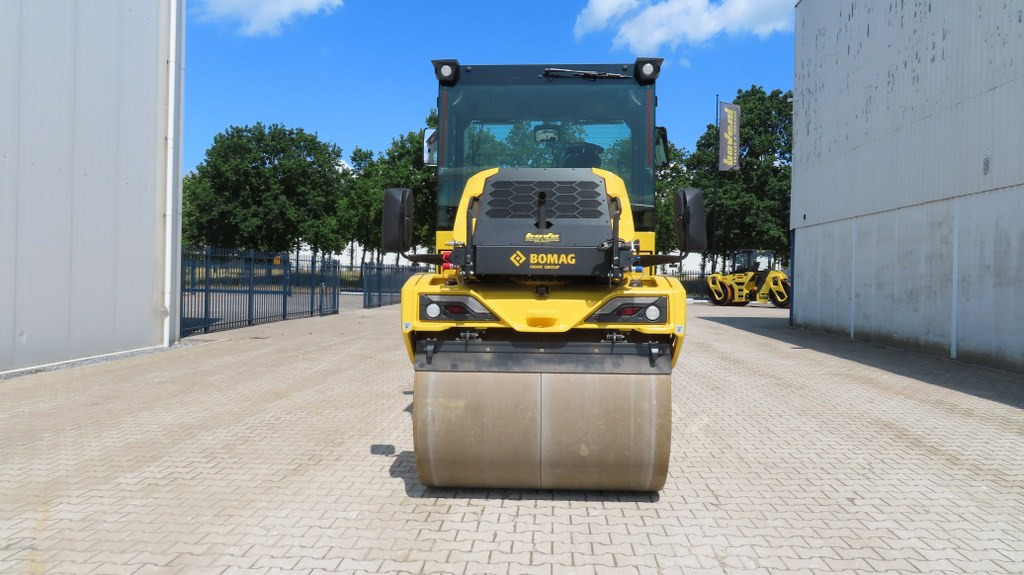 Bomag BW 154 AP 5 - רולר כביש: תמונה 3 Bomag BW 154 AP 5 - רולר כביש: תמונה 3