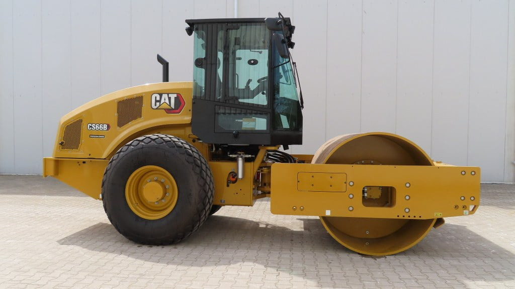 Caterpillar CS66B - מדחס: תמונה 1 Caterpillar CS66B - מדחס: תמונה 1