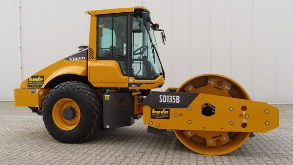 Volvo SD 135 B - מדחס: תמונה 1 Volvo SD 135 B - מדחס: תמונה 1