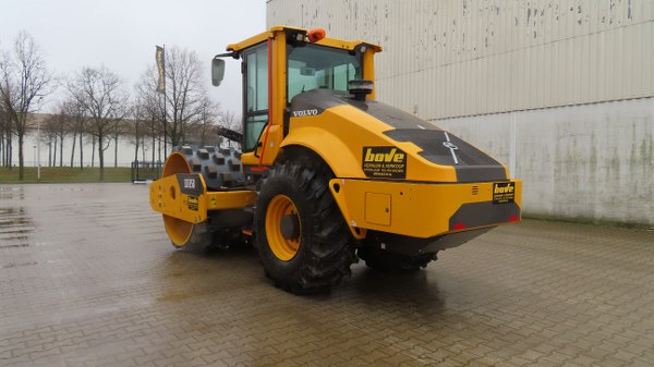 Volvo SD 135 B - מדחס: תמונה 4 Volvo SD 135 B - מדחס: תמונה 4