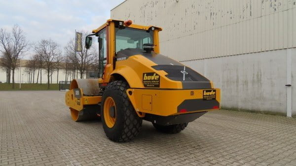Volvo SD 135 B - מדחס: תמונה 4 Volvo SD 135 B - מדחס: תמונה 4