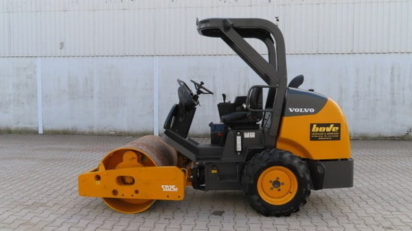 Volvo SD 25 D - מדחס: תמונה 5 Volvo SD 25 D - מדחס: תמונה 5