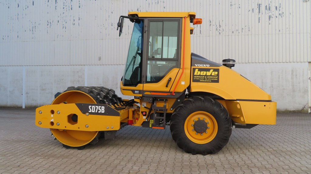 Volvo SD 75 B - מדחס: תמונה 5 Volvo SD 75 B - מדחס: תמונה 5