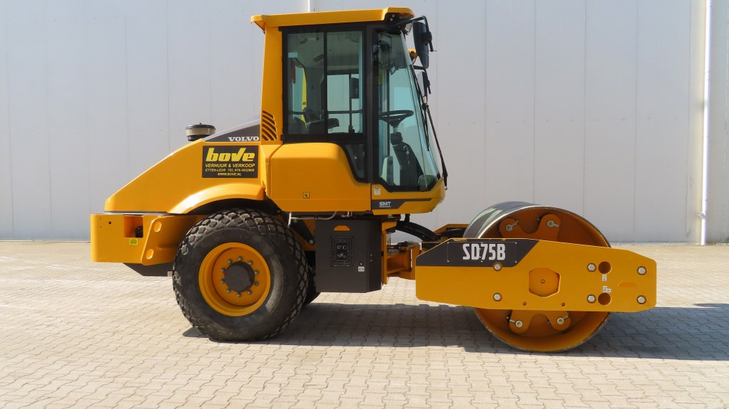 Volvo SD75 B - מדחס: תמונה 1 Volvo SD75 B - מדחס: תמונה 1