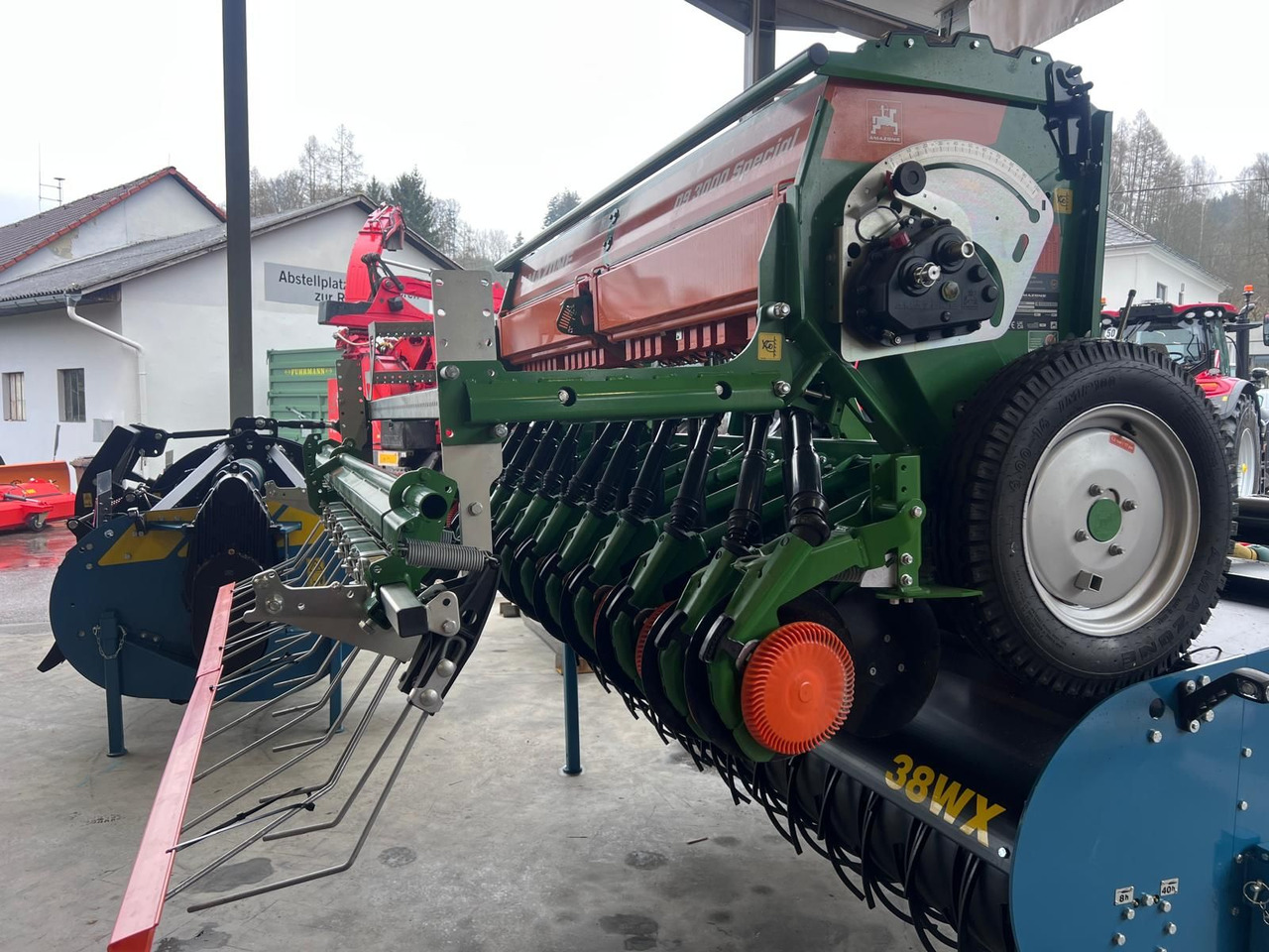 Amazone Amazone D9 3000 Spezial - מקדחת זרעים: תמונה 3 Amazone Amazone D9 3000 Spezial - מקדחת זרעים: תמונה 3