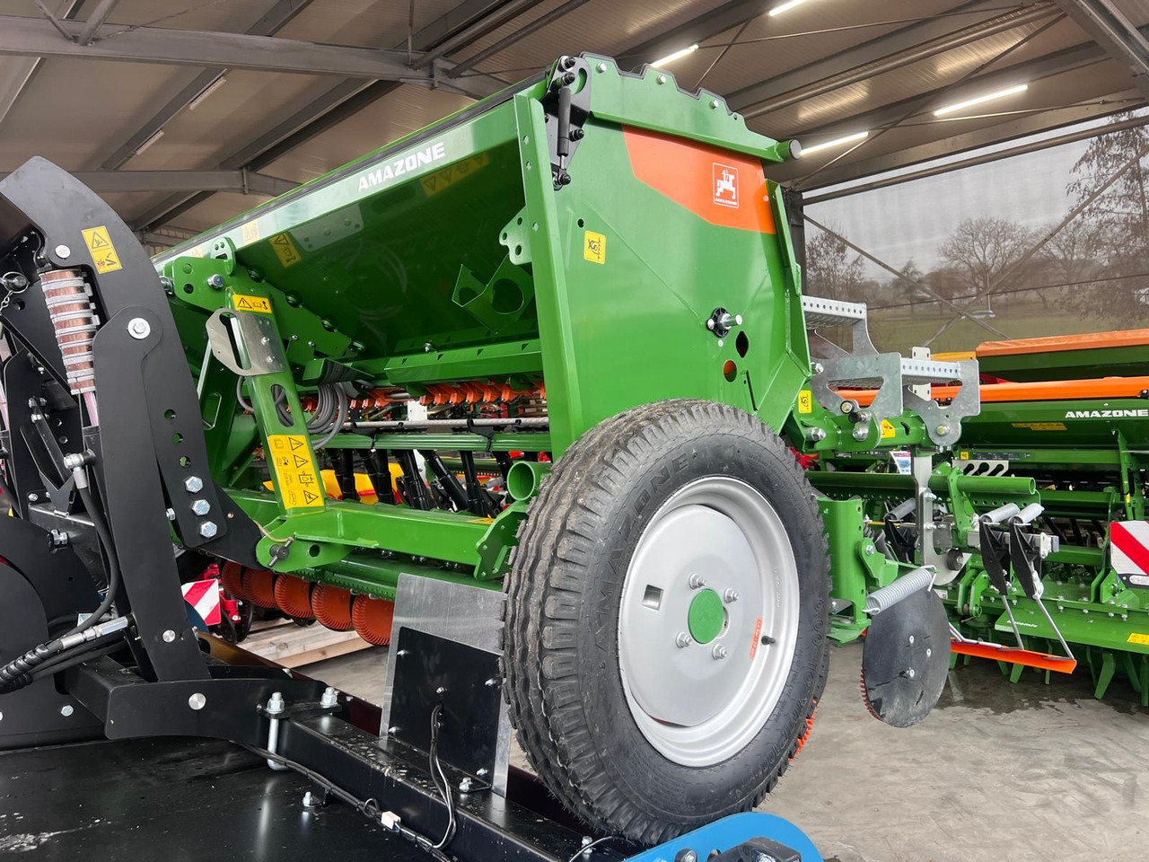 Amazone Amazone D9 3000 Spezial - מקדחת זרעים: תמונה 5 Amazone Amazone D9 3000 Spezial - מקדחת זרעים: תמונה 5