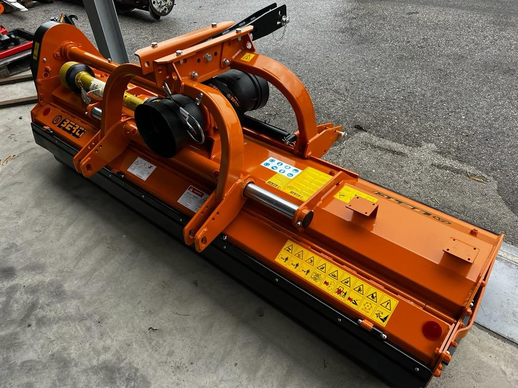 Berti DUAL 300 - מכסחת תבואה/ עשבים: תמונה 2 Berti DUAL 300 - מכסחת תבואה/ עשבים: תמונה 2