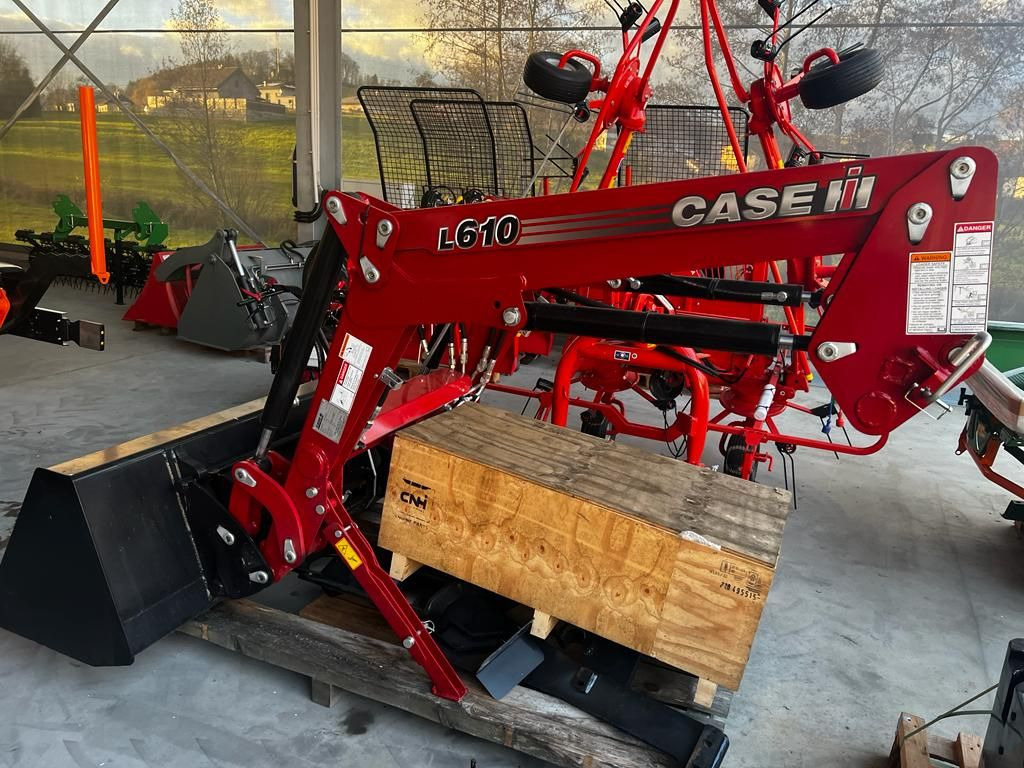CASE L610 - מעמיס קדמי לטרקטור: תמונה 2 CASE L610 - מעמיס קדמי לטרקטור: תמונה 2