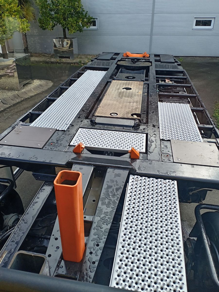 מוביל מכולות/ משאית החלפת גוף Mercedes-Benz Kamag Wiesel / WBH25 / KB3793 / mit Ganrantie: תמונה 6 מוביל מכולות/ משאית החלפת גוף Mercedes-Benz Kamag Wiesel / WBH25 / KB3793 / mit Ganrantie: תמונה 6