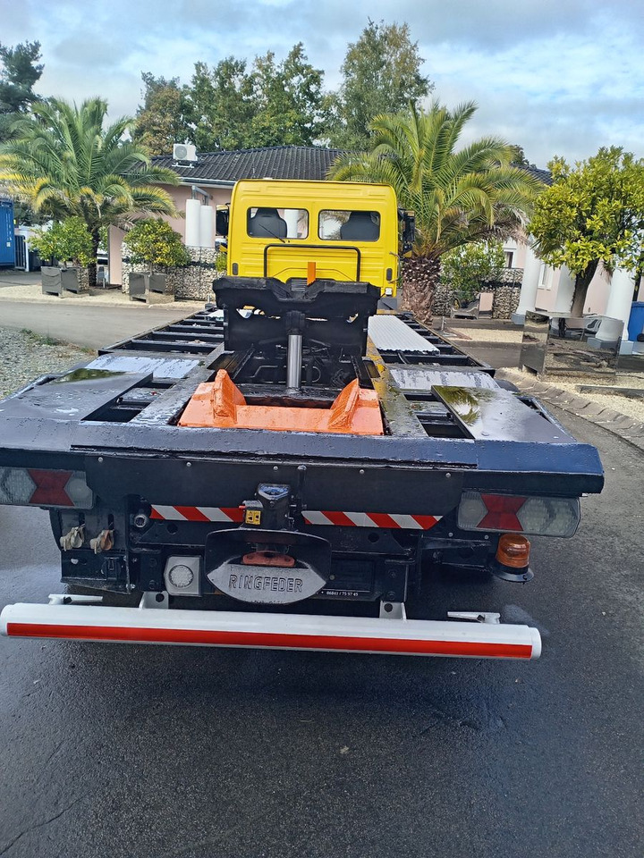 מוביל מכולות/ משאית החלפת גוף Mercedes-Benz Kamag Wiesel / WBH25 / KB3793 / mit Ganrantie: תמונה 7 מוביל מכולות/ משאית החלפת גוף Mercedes-Benz Kamag Wiesel / WBH25 / KB3793 / mit Ganrantie: תמונה 7