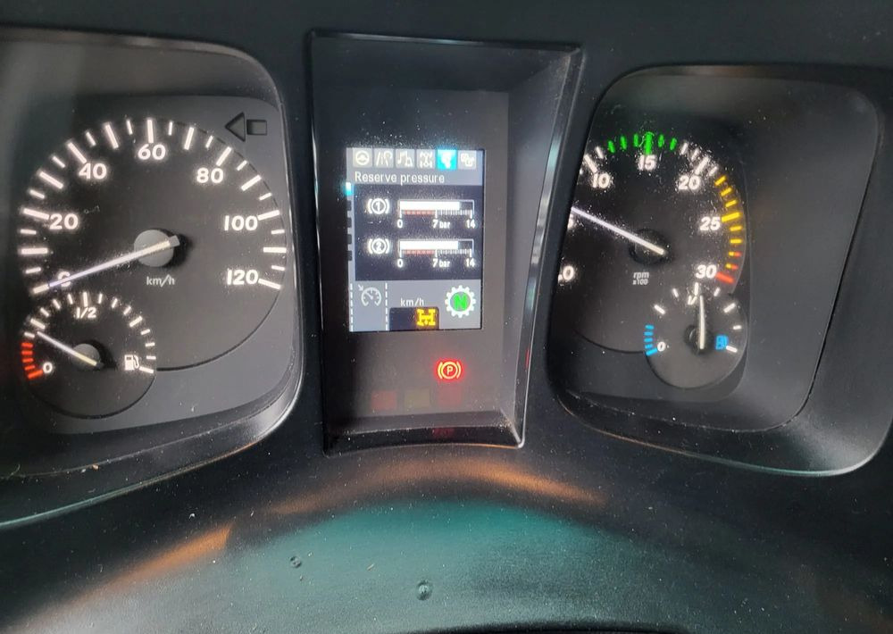 משאית אשפה Mercedes-Benz Mercedes-Benz Econic 2630: תמונה 9