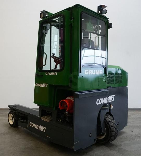 Combilift C3000 - משאית הגעה ב-4 דרכים: תמונה 1 Combilift C3000 - משאית הגעה ב-4 דרכים: תמונה 1