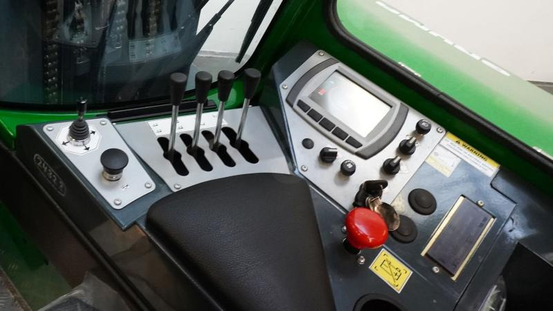 Combilift C5000XLE - משאית הגעה ב-4 דרכים: תמונה 4 Combilift C5000XLE - משאית הגעה ב-4 דרכים: תמונה 4