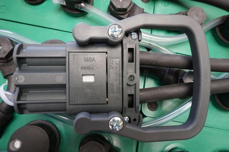 GRUMA 24 Volt 4 PzS 500 Ah - מצבר עבור ציוד לטיפול בחומרים: תמונה 4 GRUMA 24 Volt 4 PzS 500 Ah - מצבר עבור ציוד לטיפול בחומרים: תמונה 4