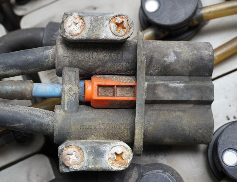GRUMA 80 Volt 5 PzS 775 Ah - מצבר: תמונה 4 GRUMA 80 Volt 5 PzS 775 Ah - מצבר: תמונה 4