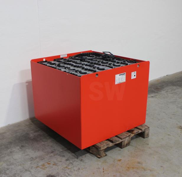 GRUMA 80 Volt 6 PzS 870 Ah - מצבר: תמונה 1 GRUMA 80 Volt 6 PzS 870 Ah - מצבר: תמונה 1