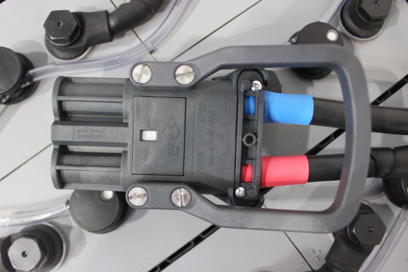 GRUMA 80 Volt 6 PzS 870 Ah - מצבר: תמונה 4 GRUMA 80 Volt 6 PzS 870 Ah - מצבר: תמונה 4
