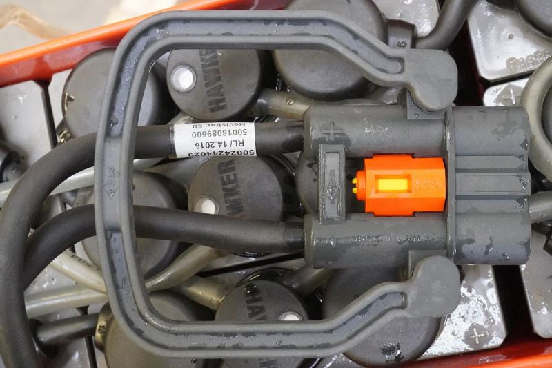 HAWKER 24 Volt 2 PzB 200 Ah - מצבר עבור ציוד לטיפול בחומרים: תמונה 4 HAWKER 24 Volt 2 PzB 200 Ah - מצבר עבור ציוד לטיפול בחומרים: תמונה 4
