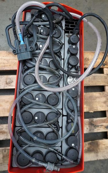 HAWKER 24 Volt 3 PzB 225 Ah - מצבר עבור ציוד לטיפול בחומרים: תמונה 3 HAWKER 24 Volt 3 PzB 225 Ah - מצבר עבור ציוד לטיפול בחומרים: תמונה 3