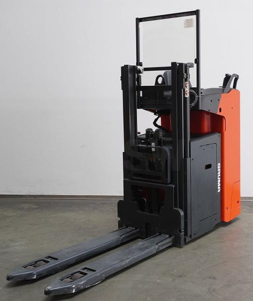 Linde D 12 S 1164 - מערים: תמונה 2 Linde D 12 S 1164 - מערים: תמונה 2