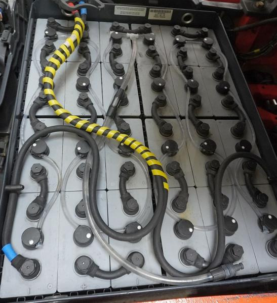 Linde E 18 PH 386 - מלגזה חשמלית: תמונה 5 Linde E 18 PH 386 - מלגזה חשמלית: תמונה 5