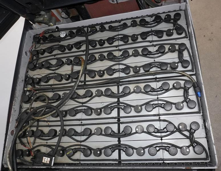 Linde E 30/600 HL 387 - מלגזה חשמלית: תמונה 5 Linde E 30/600 HL 387 - מלגזה חשמלית: תמונה 5