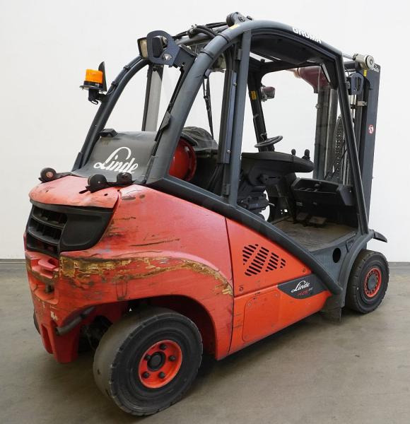 Linde H 25 T EVO 392-02 - מלגזת LPG: תמונה 2 Linde H 25 T EVO 392-02 - מלגזת LPG: תמונה 2