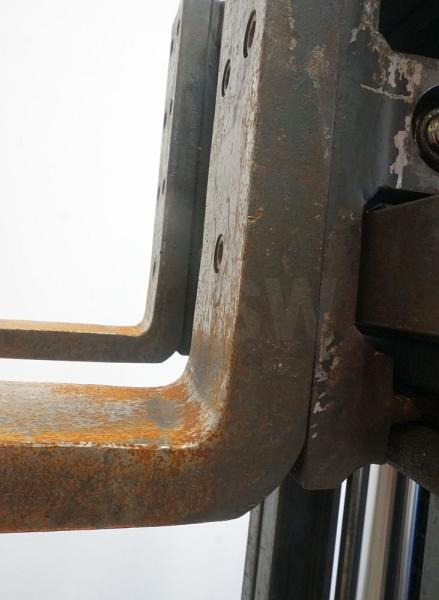 Linde H 25 T EVO 392-02 - מלגזת LPG: תמונה 5 Linde H 25 T EVO 392-02 - מלגזת LPG: תמונה 5