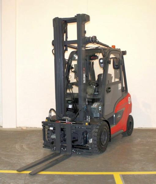 Linde H 30 D 1202 - מלגזת סולר: תמונה 1 Linde H 30 D 1202 - מלגזת סולר: תמונה 1