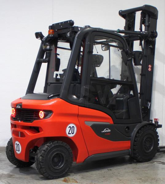 Linde H 30 D 1202 - מלגזת סולר: תמונה 2 Linde H 30 D 1202 - מלגזת סולר: תמונה 2