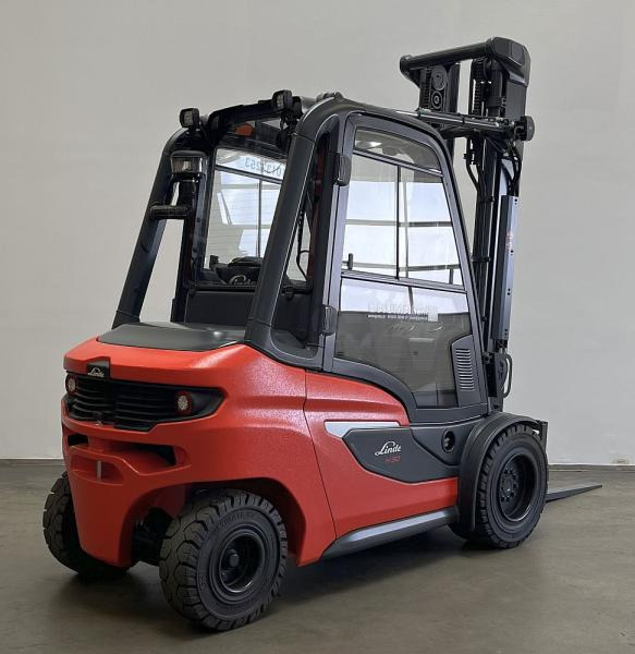 Linde H 30 D 1202 - מלגזת סולר: תמונה 2 Linde H 30 D 1202 - מלגזת סולר: תמונה 2