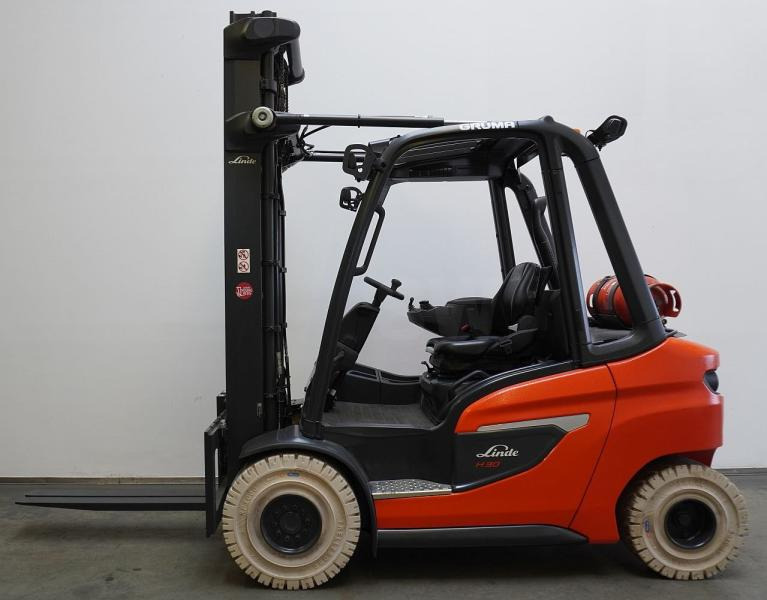 Linde H 30 T 1202 - מלגזת LPG: תמונה 5 Linde H 30 T 1202 - מלגזת LPG: תמונה 5