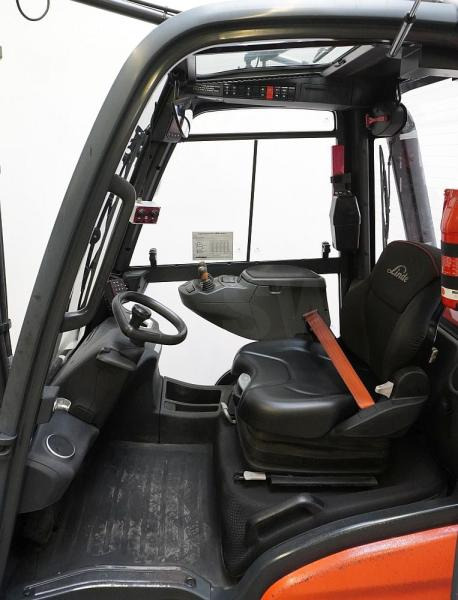 Linde H 30 T 1202 - מלגזת LPG: תמונה 3 Linde H 30 T 1202 - מלגזת LPG: תמונה 3