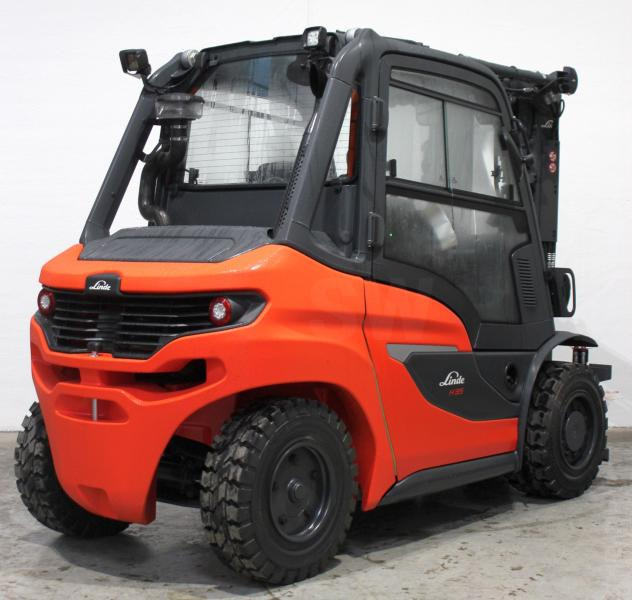 Linde H 35 D/600 1204-01 - מלגזת סולר: תמונה 2 Linde H 35 D/600 1204-01 - מלגזת סולר: תמונה 2